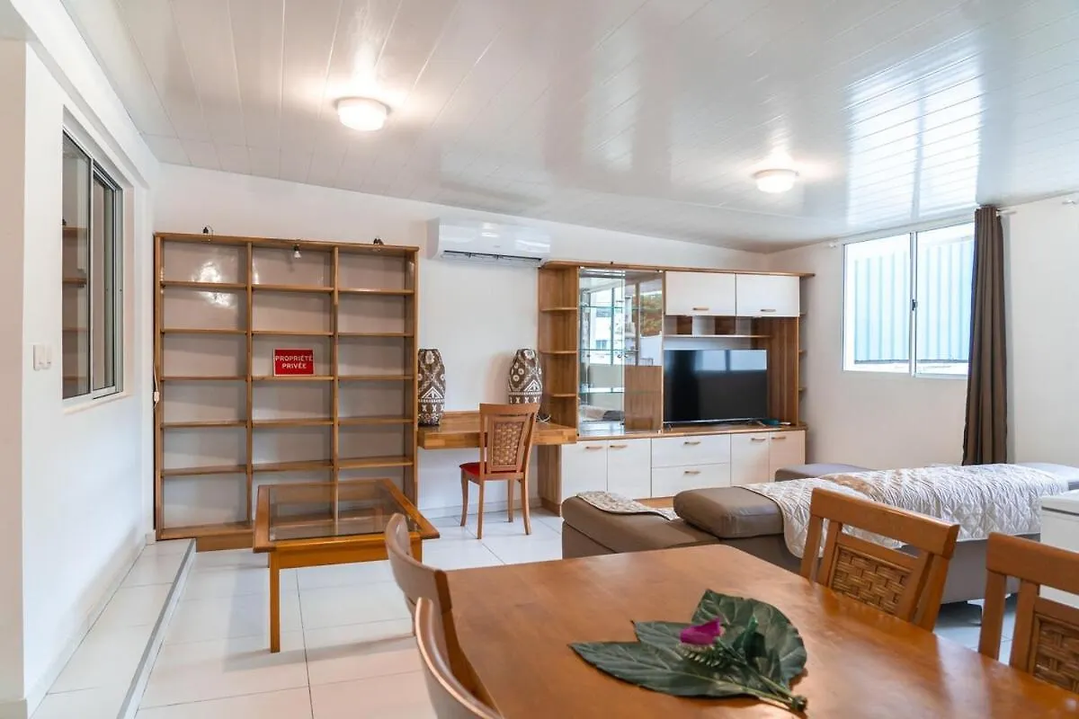 Grand F4, Papeete Frant De Mer Teava
